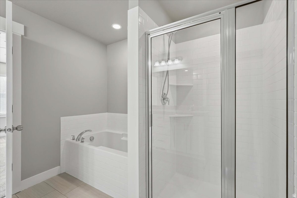 1329 W WALLSBURG DR Taylorsville, UT 84123