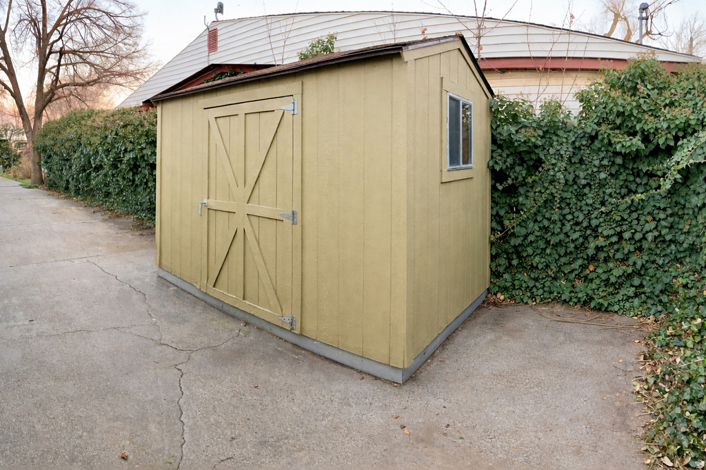 3984 S LUETTA DR Millcreek, UT 84124