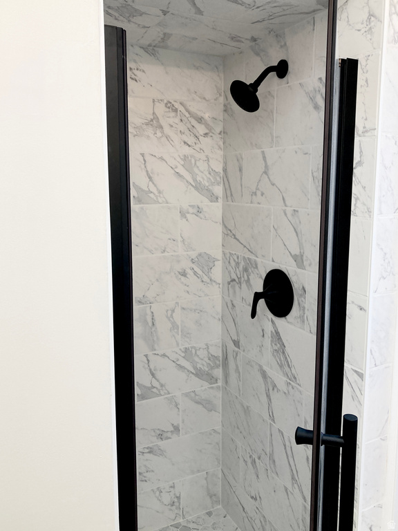 3984 S LUETTA DR Millcreek, UT 84124