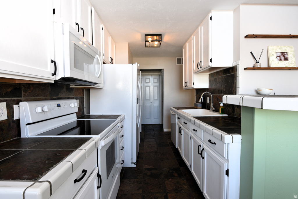 1360 W 6690 S #E204 West Jordan, UT 84084