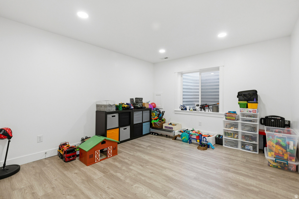 1587 E SMITHFIELD DR Eagle Mountain, UT 84005