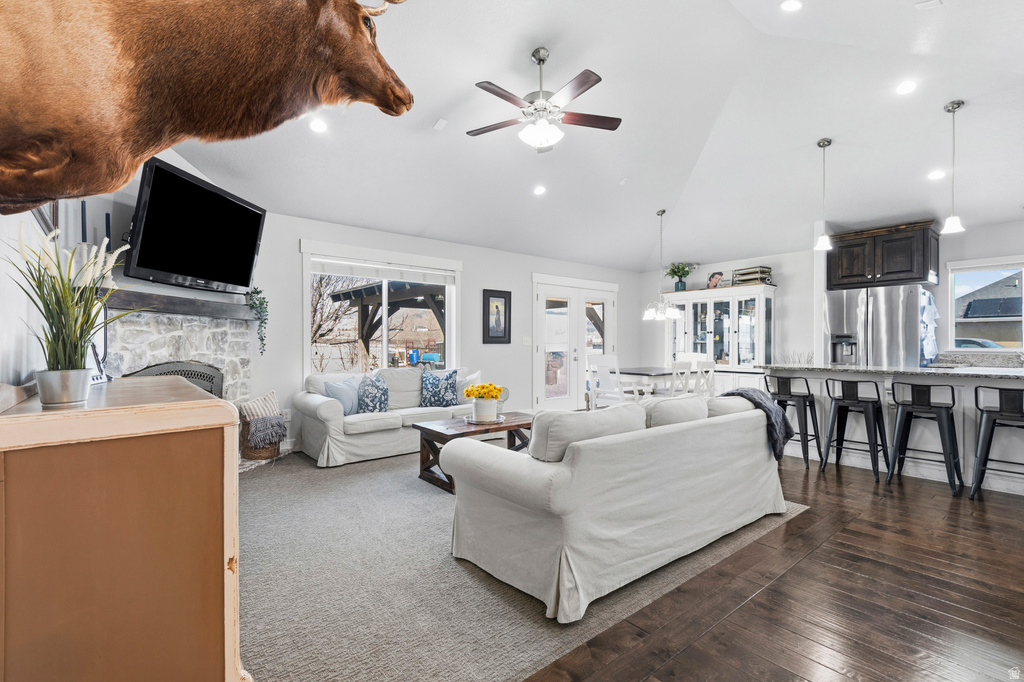 1587 E SMITHFIELD DR Eagle Mountain, UT 84005