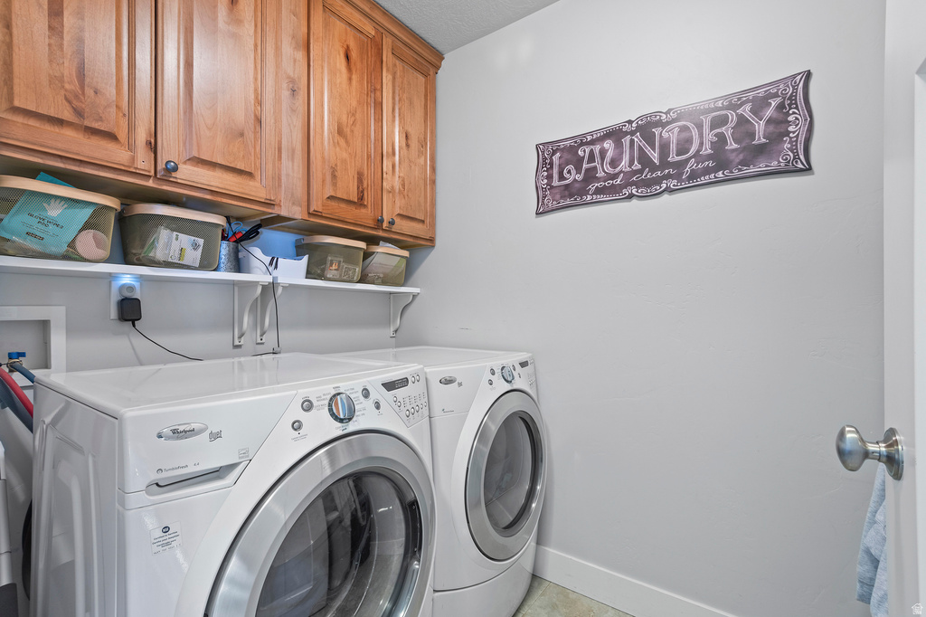 1587 E SMITHFIELD DR Eagle Mountain, UT 84005