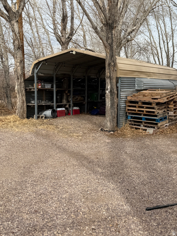 1645 S 11000 W Bluebell, UT 84007