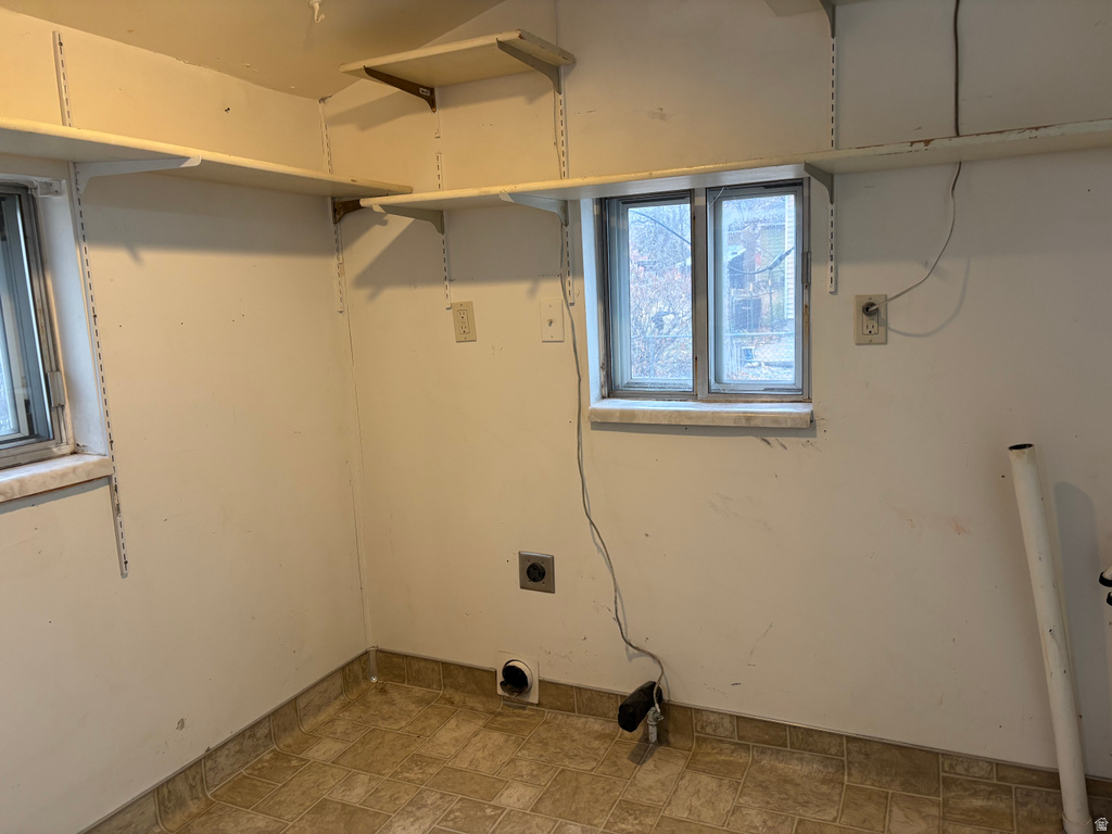 175 E VINE ST Tooele, UT 84074