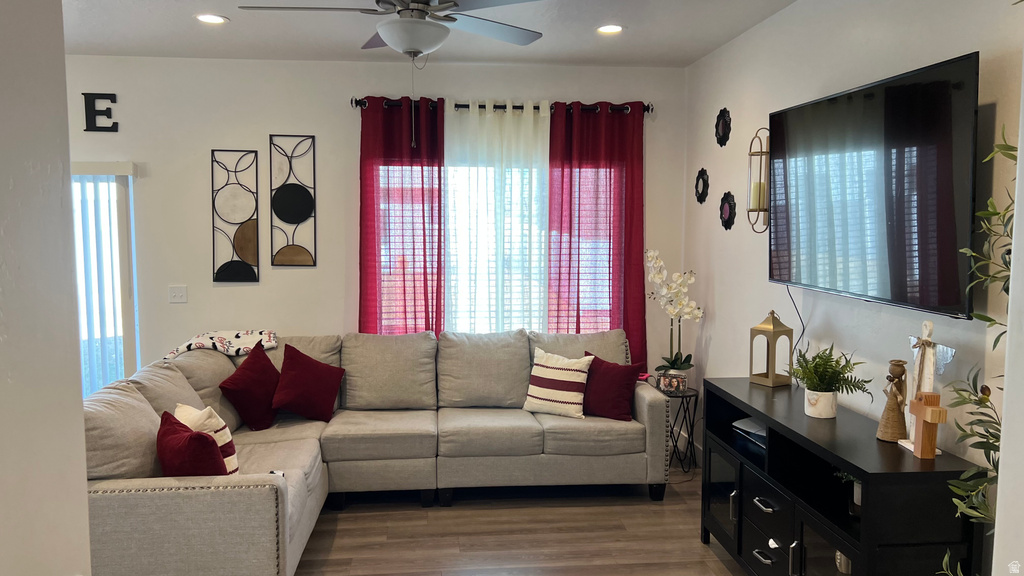 1131 E DEBORAH ST Eagle Mountain, UT 84005