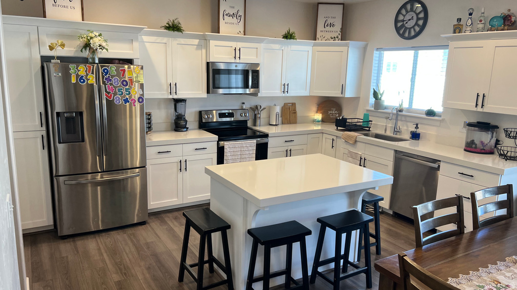 1131 E DEBORAH ST Eagle Mountain, UT 84005