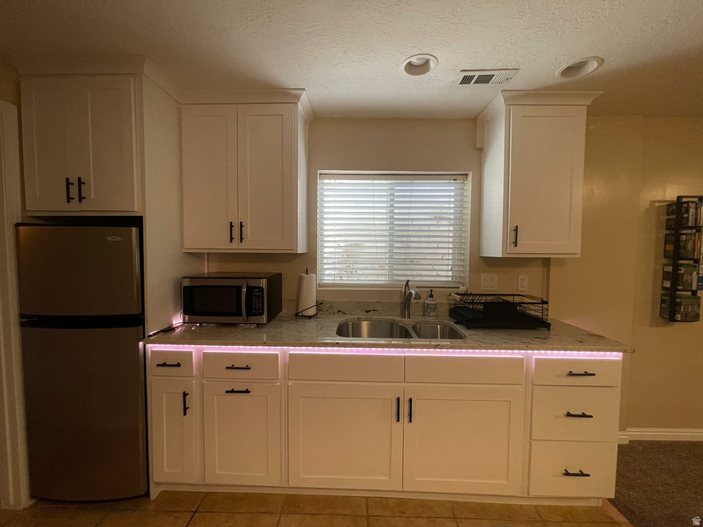 5549 S APPLEVALE DR Murray, UT 84123