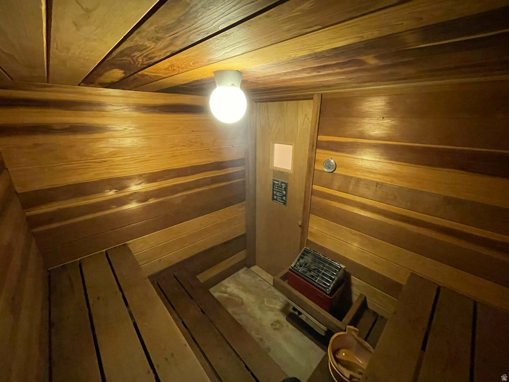 5549 S APPLEVALE DR Murray, UT 84123