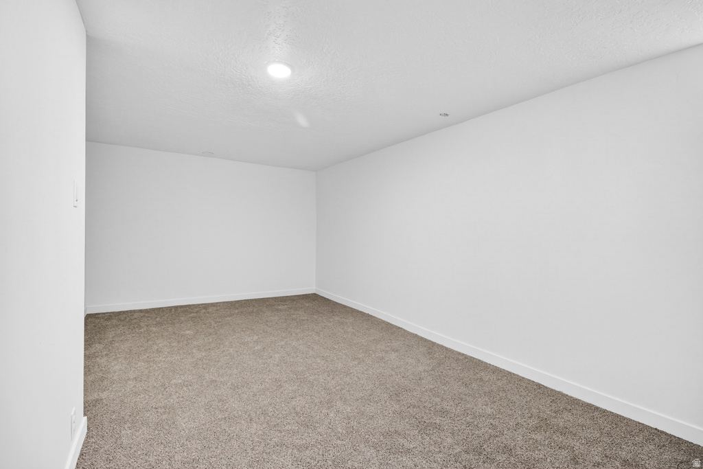 596 S 1500 E Provo, UT 84606