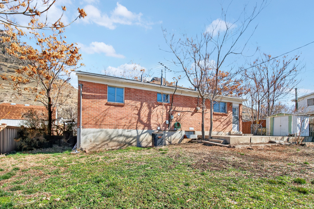 596 S 1500 E Provo, UT 84606