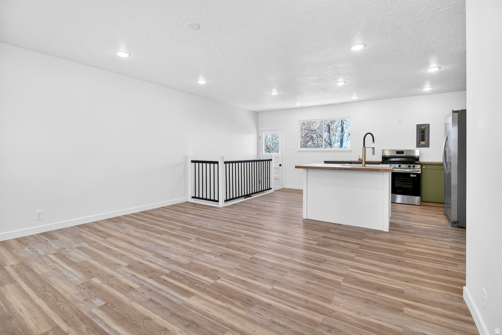 596 S 1500 E Provo, UT 84606