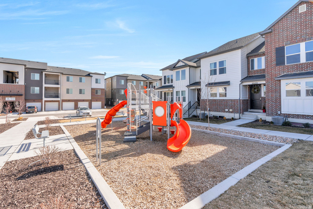 1467 N 3860 W Lehi, UT 84043