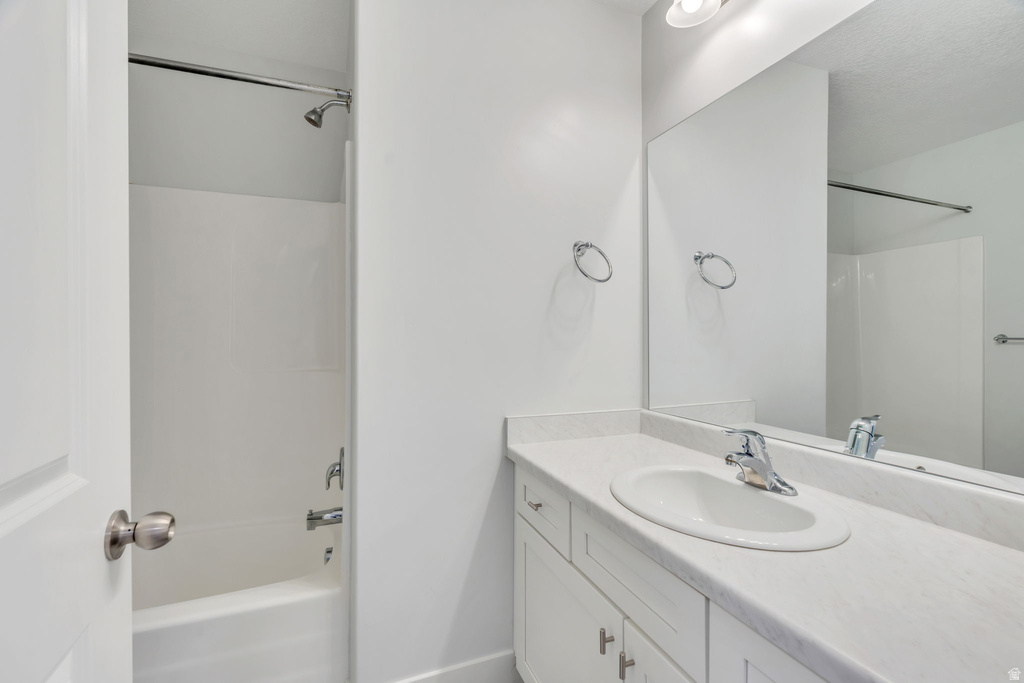 1467 N 3860 W Lehi, UT 84043