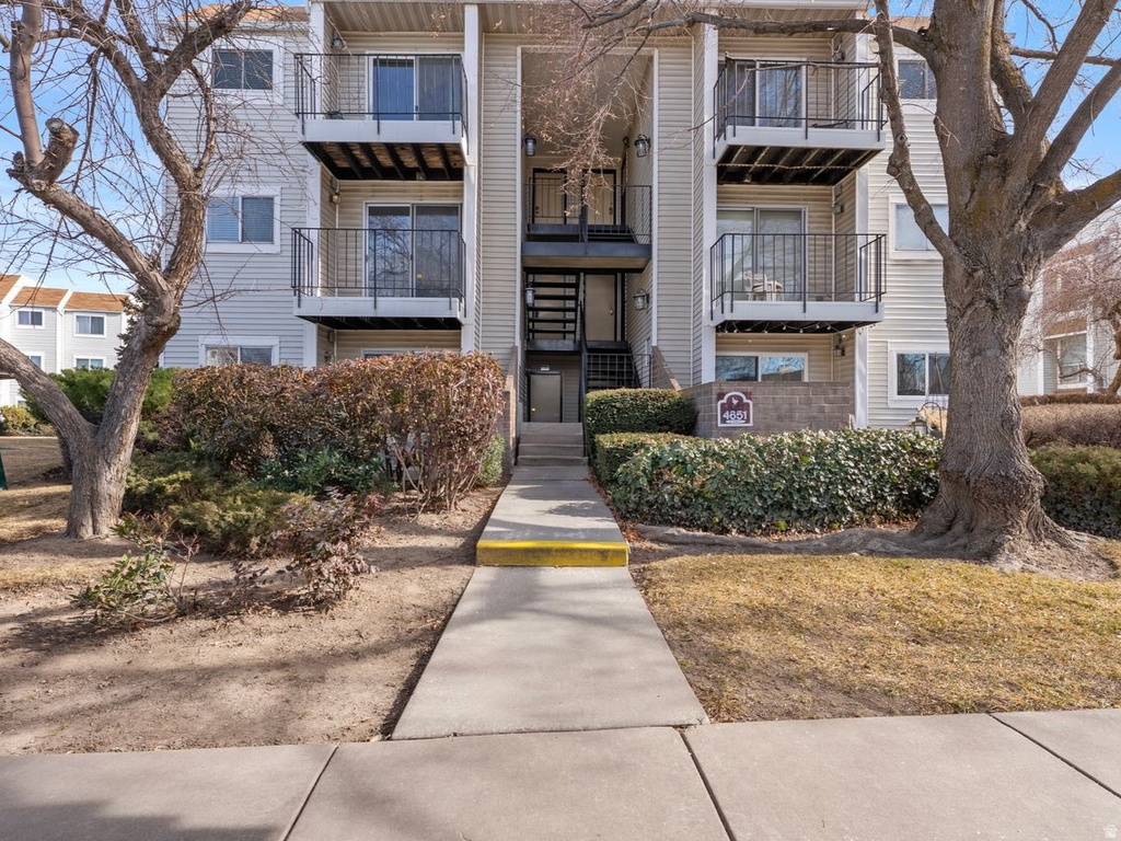 4651 S QUAIL VISTA LN #C Salt Lake City, UT 84117