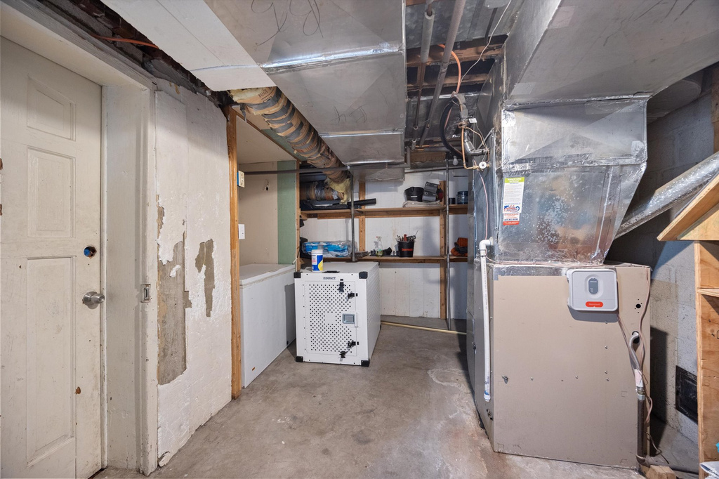 79 E 600 N Tooele, UT 84074