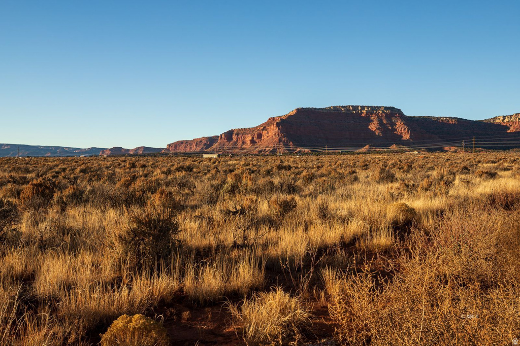 11  CRIMSON RD Kanab, UT 84741