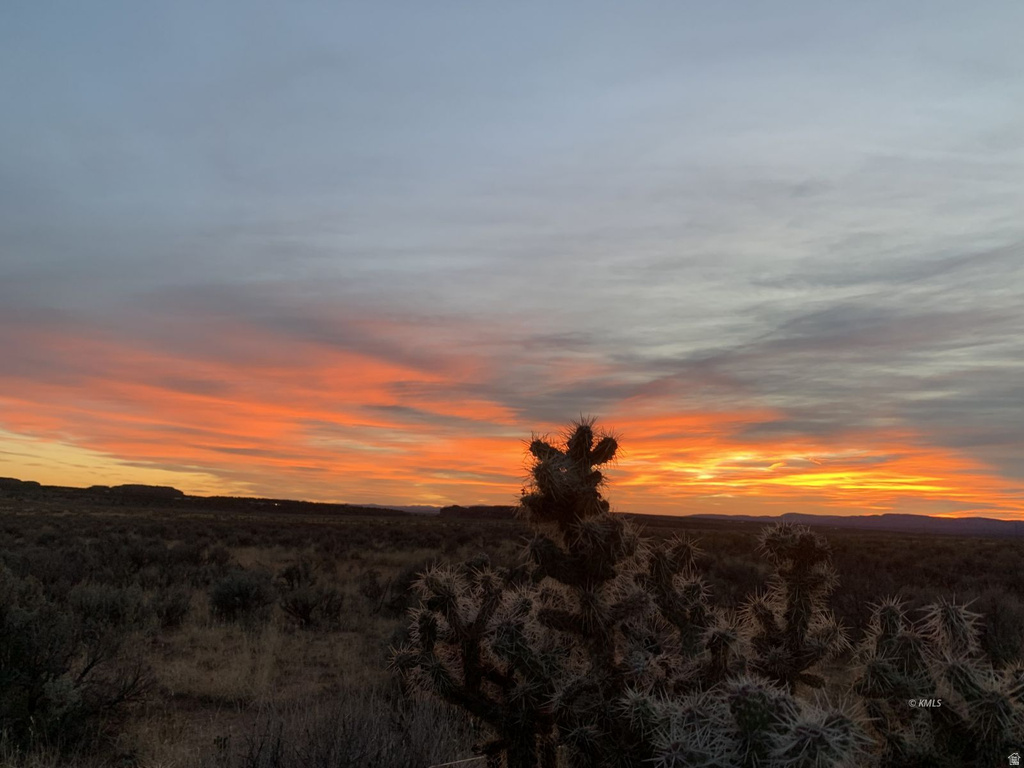 11  CRIMSON RD Kanab, UT 84741