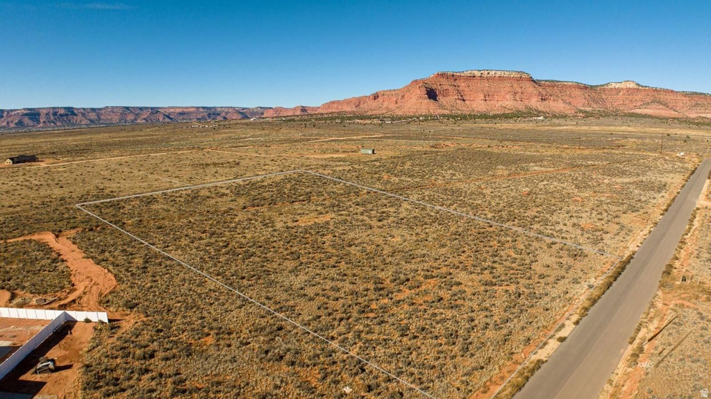 11  CRIMSON RD Kanab, UT 84741