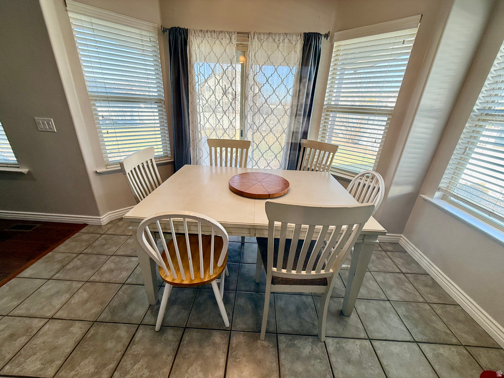 3523 N 3000 W Farr West, UT 84404