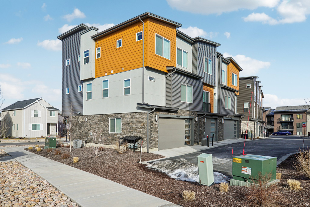 6805 SILVER CREEK DRIVE WAY Park City, UT 84098