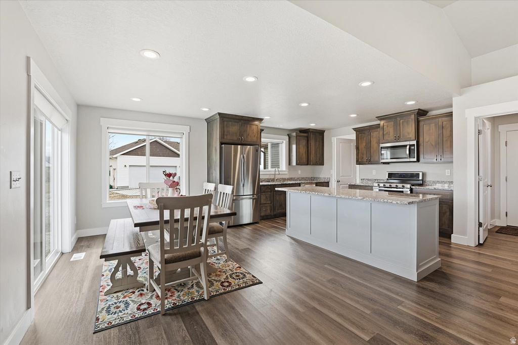 15290 N 4950 W Riverside, UT 84334