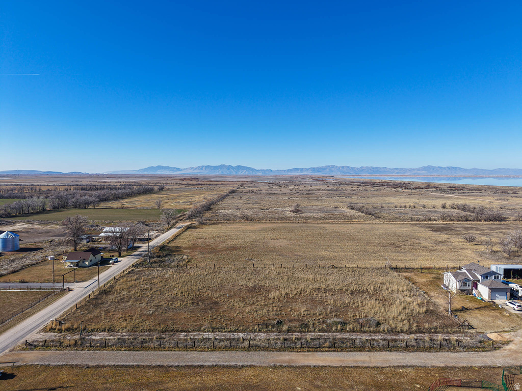 4232 W 4000 N Plain City, UT 84404