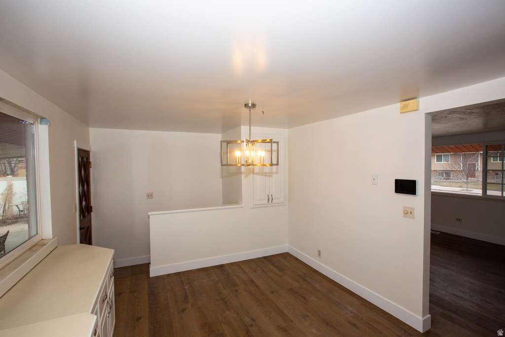 396 W HARVARD ST Midvale, UT 84047