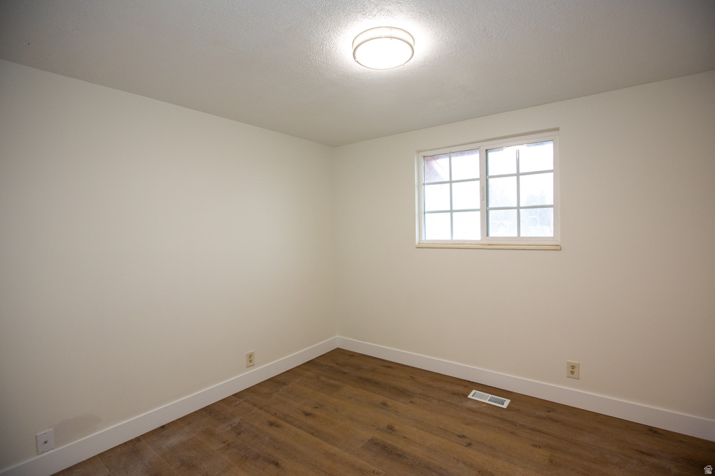 396 W HARVARD ST Midvale, UT 84047