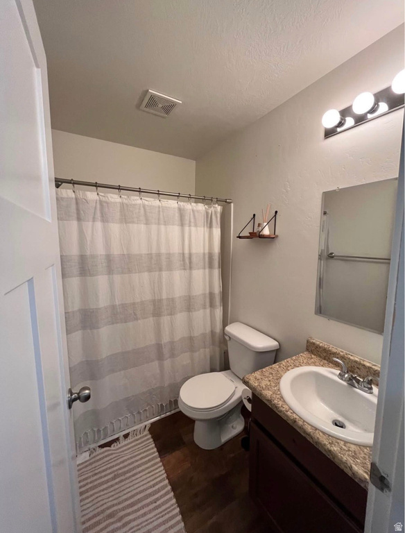 266 N 725 E Vineyard, UT 84059