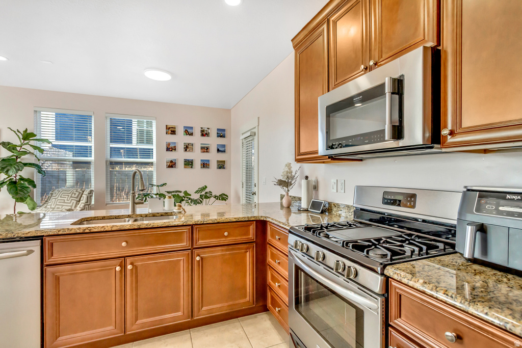 4257 W CLARKS DR South Jordan, UT 84009