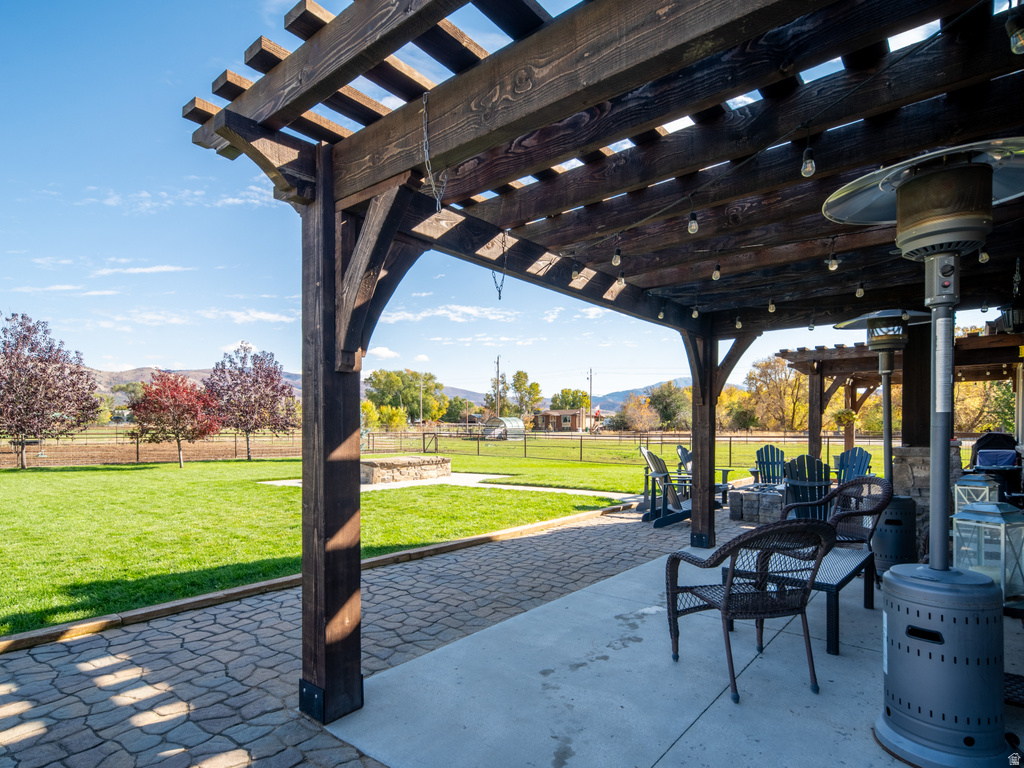 152 N 8750 E Huntsville, UT 84317