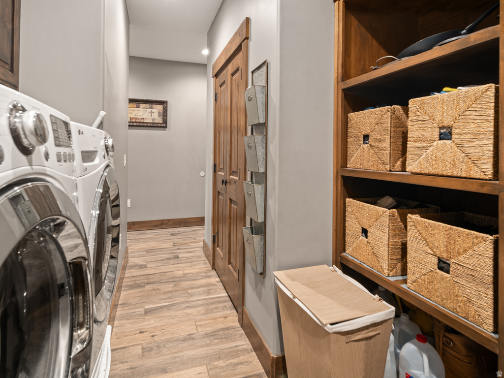 152 N 8750 E Huntsville, UT 84317