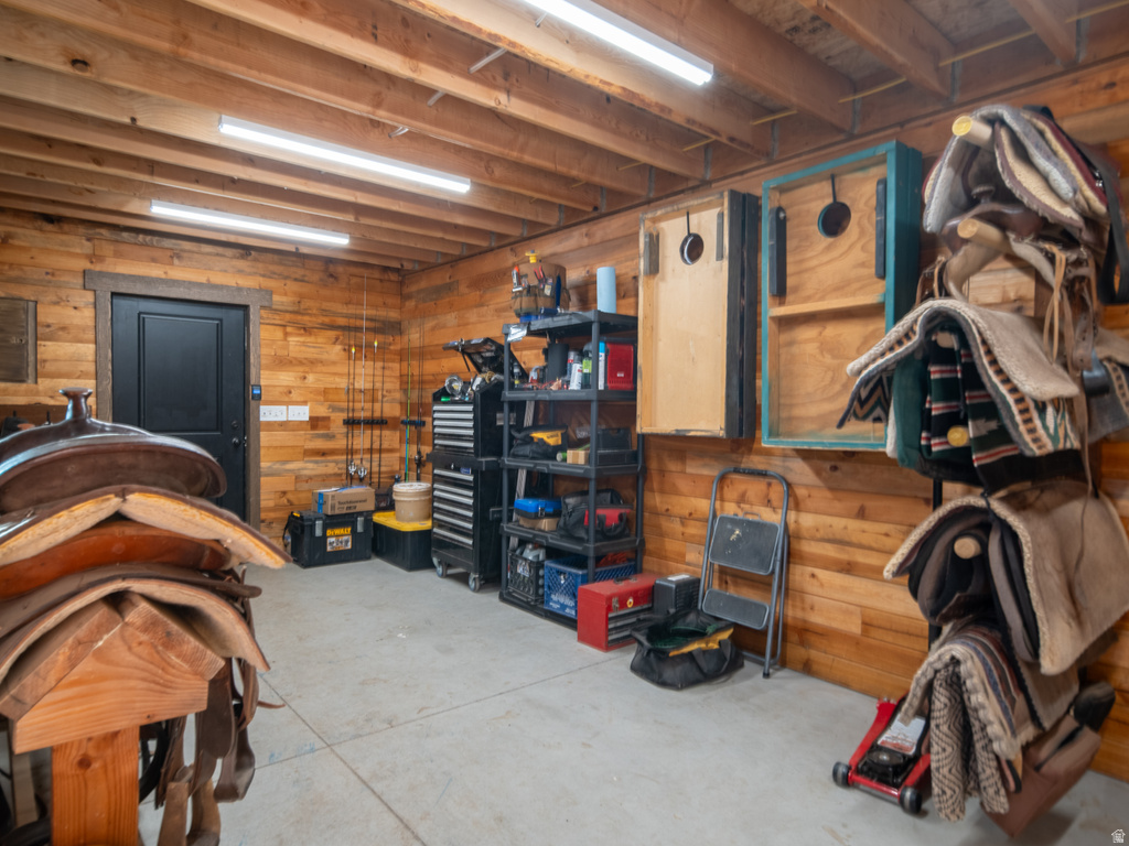 152 N 8750 E Huntsville, UT 84317