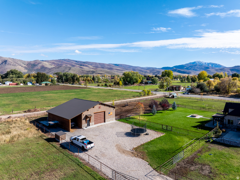152 N 8750 E Huntsville, UT 84317