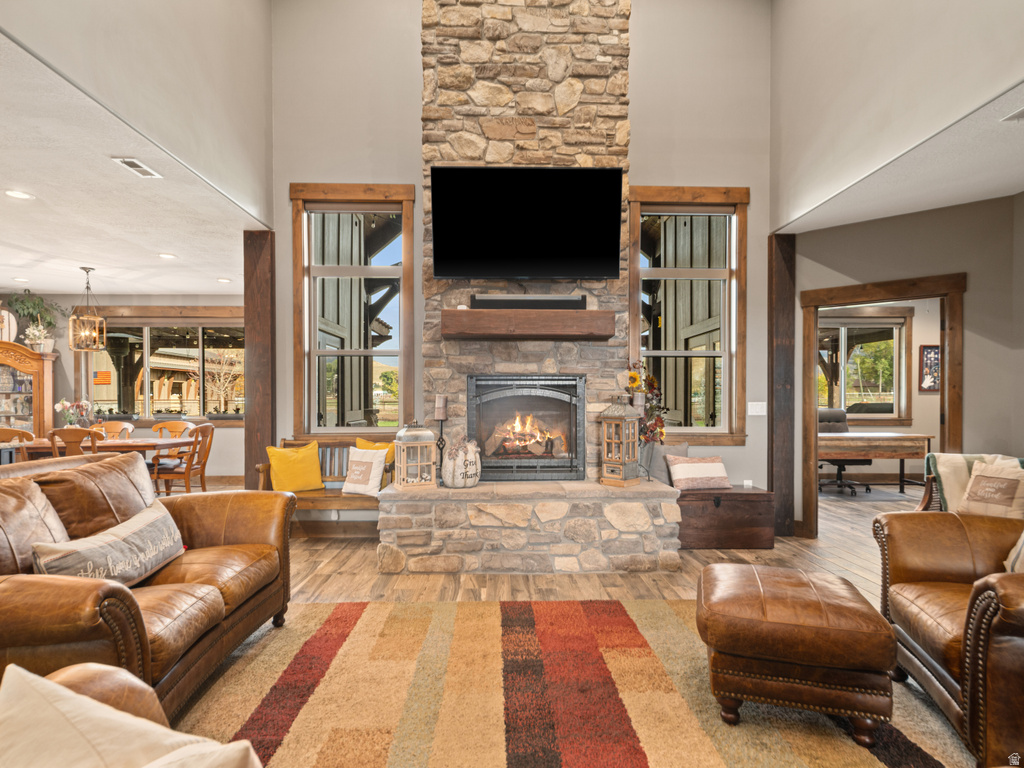 152 N 8750 E Huntsville, UT 84317