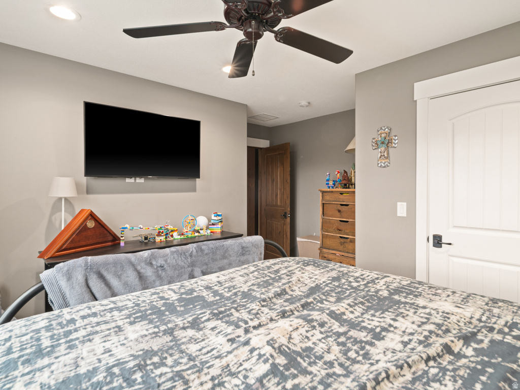 152 N 8750 E Huntsville, UT 84317