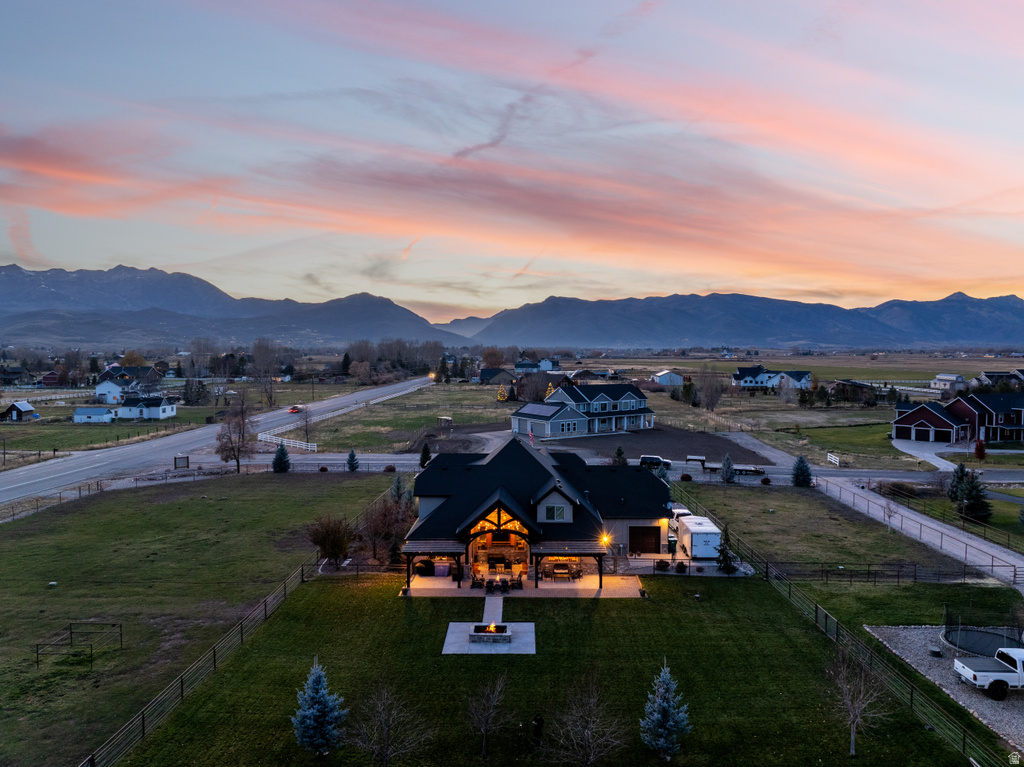 152 N 8750 E Huntsville, UT 84317