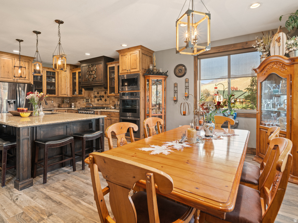 152 N 8750 E Huntsville, UT 84317