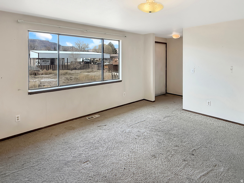 150 S 100 W Orangeville, UT 84537