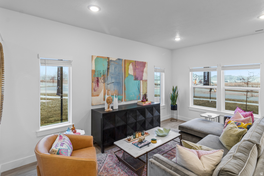 261 W 2975 S #728 Nibley, UT 84321