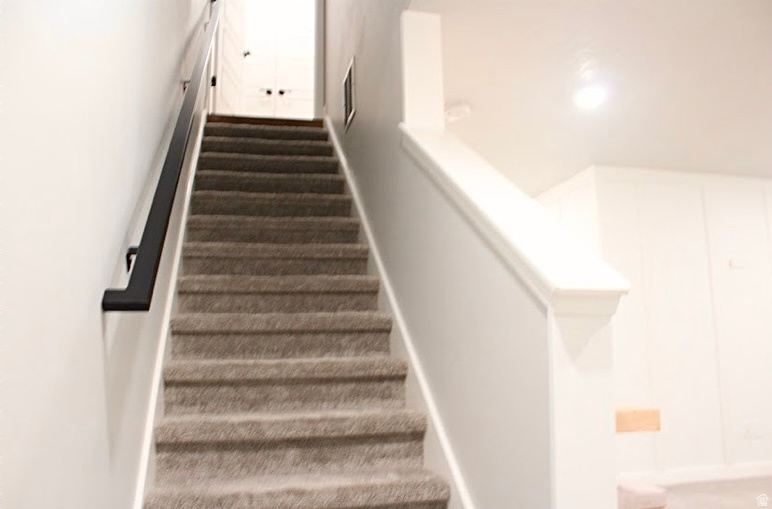 246 S MEADOWBROOK CT Saratoga Springs, UT 84045