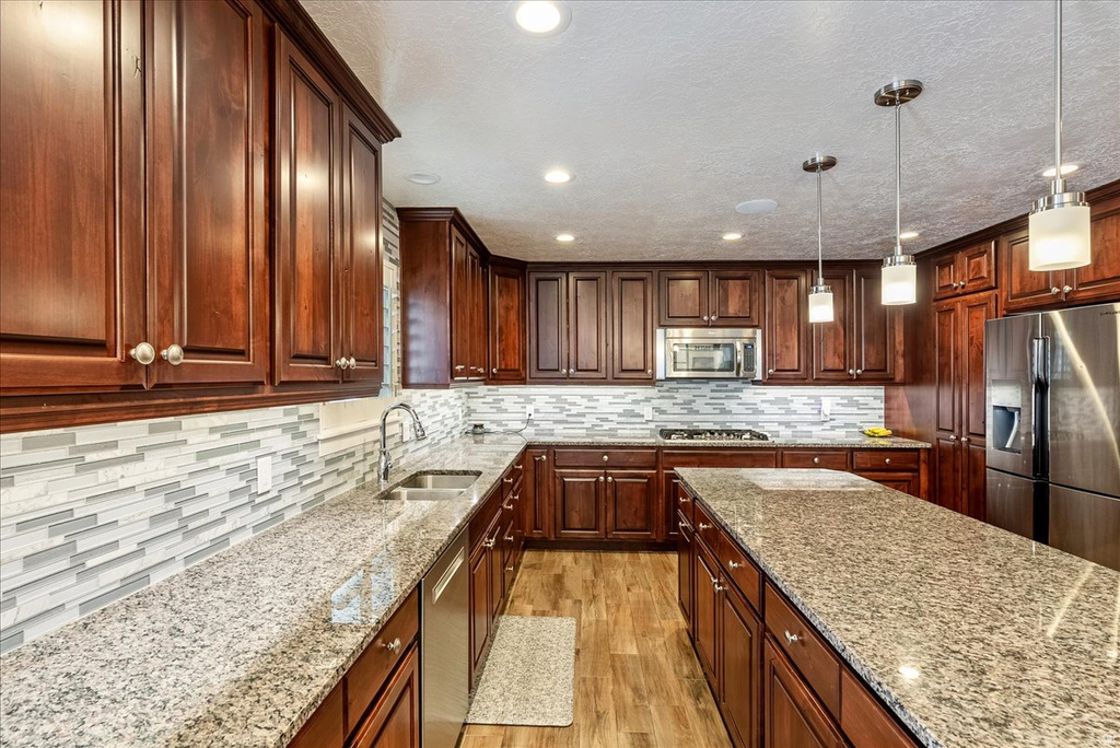 764 S 1100 W Spanish Fork, UT 84660