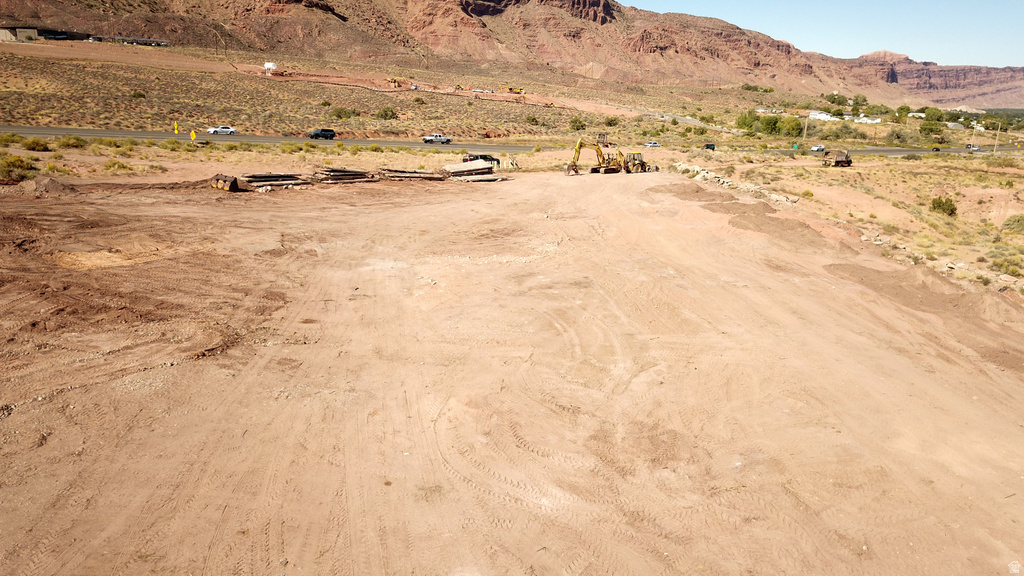 1741 S HIGHWAY 191 Moab, UT 84532