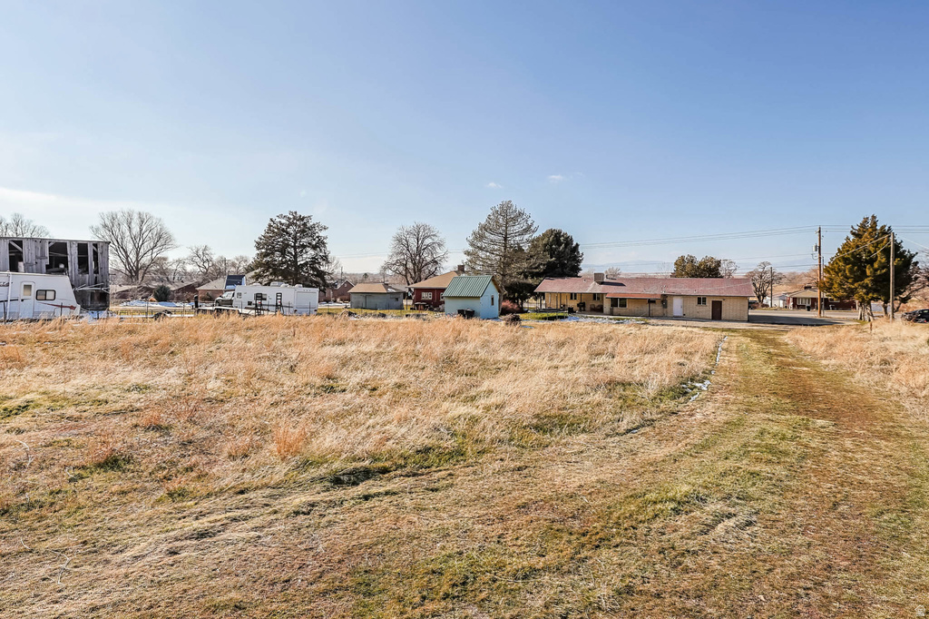 1112 N MAIN ST Willard, UT 84340