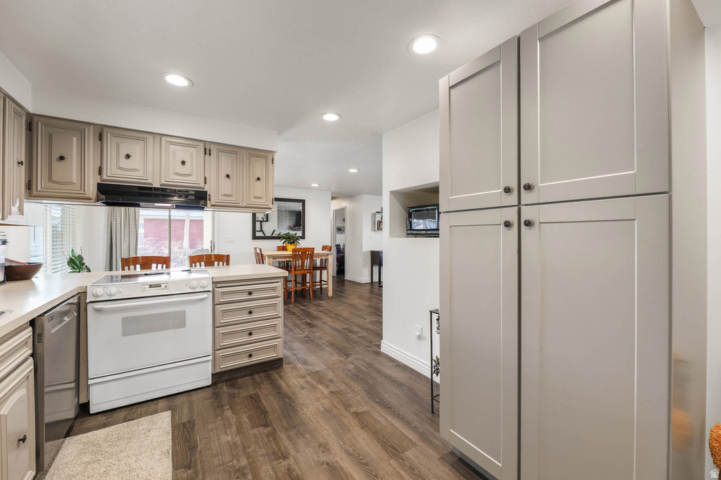 1112 N MAIN ST Willard, UT 84340