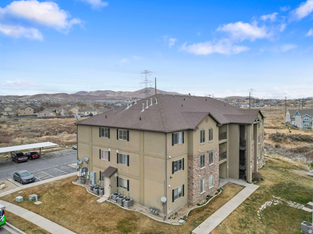3821 E ROCK CREEK RD #9 Eagle Mountain, UT 84005