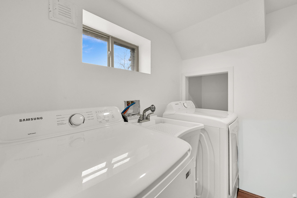 696 S LOCUST AVE Pleasant Grove, UT 84062