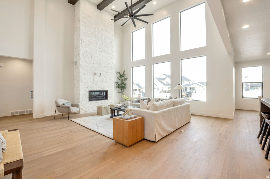 1566 W PHEASANT MEADOW DR Kaysville, UT 84037