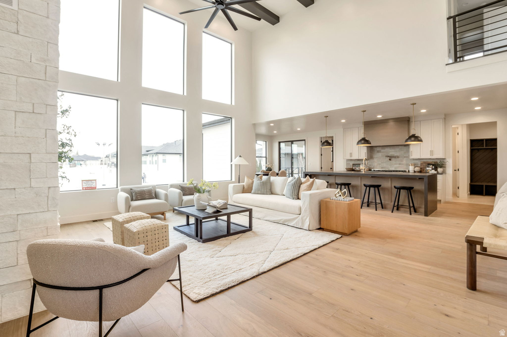 1566 W PHEASANT MEADOW DR Kaysville, UT 84037